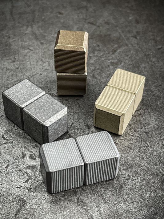 ZeroFeud Snaps - Kinetic Worry Stones