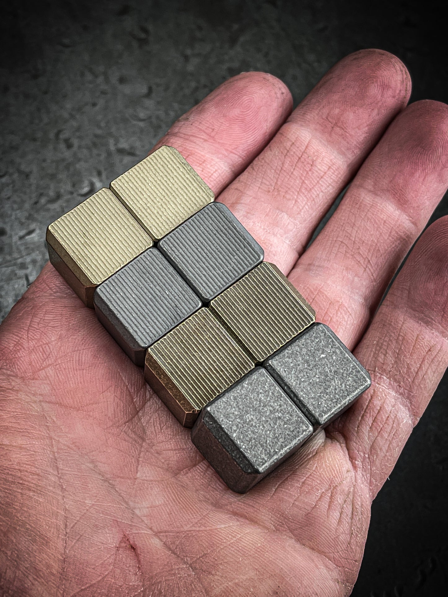 ZeroFeud Snaps - Kinetic Worry Stones